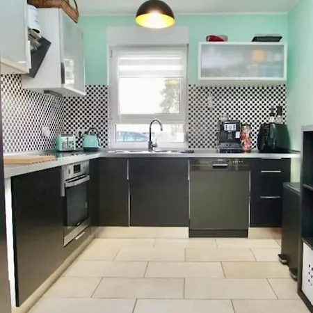 Apartment Naehe Flughafen Ber *