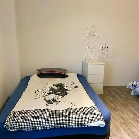 Apartment Naehe Flughafen Ber